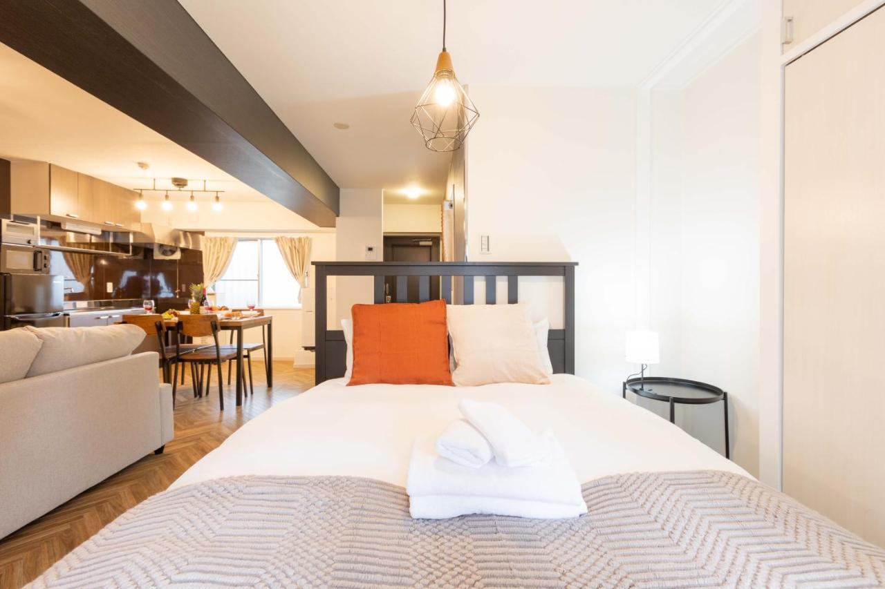 Appartement River Side Namba 700